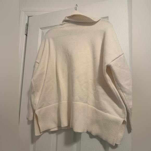 LOFT Cream Turtleneck Poncho Oversized Sweater Small - Picture 2 of 7